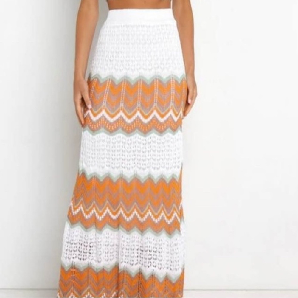 Petal & Pup Zigzag Crochet Maxi Skirt White Orange Gray 8 EUC Boho Cottagecore